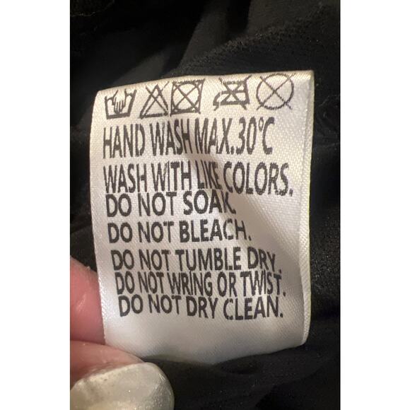 Black Sparkly Sequin V-neck Ruffle Sleeve Tiered Dress Size 4XL - Picture 12 of 12